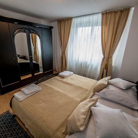 Apartmán Apartament Sorina Maria Deva Exteriér fotografie