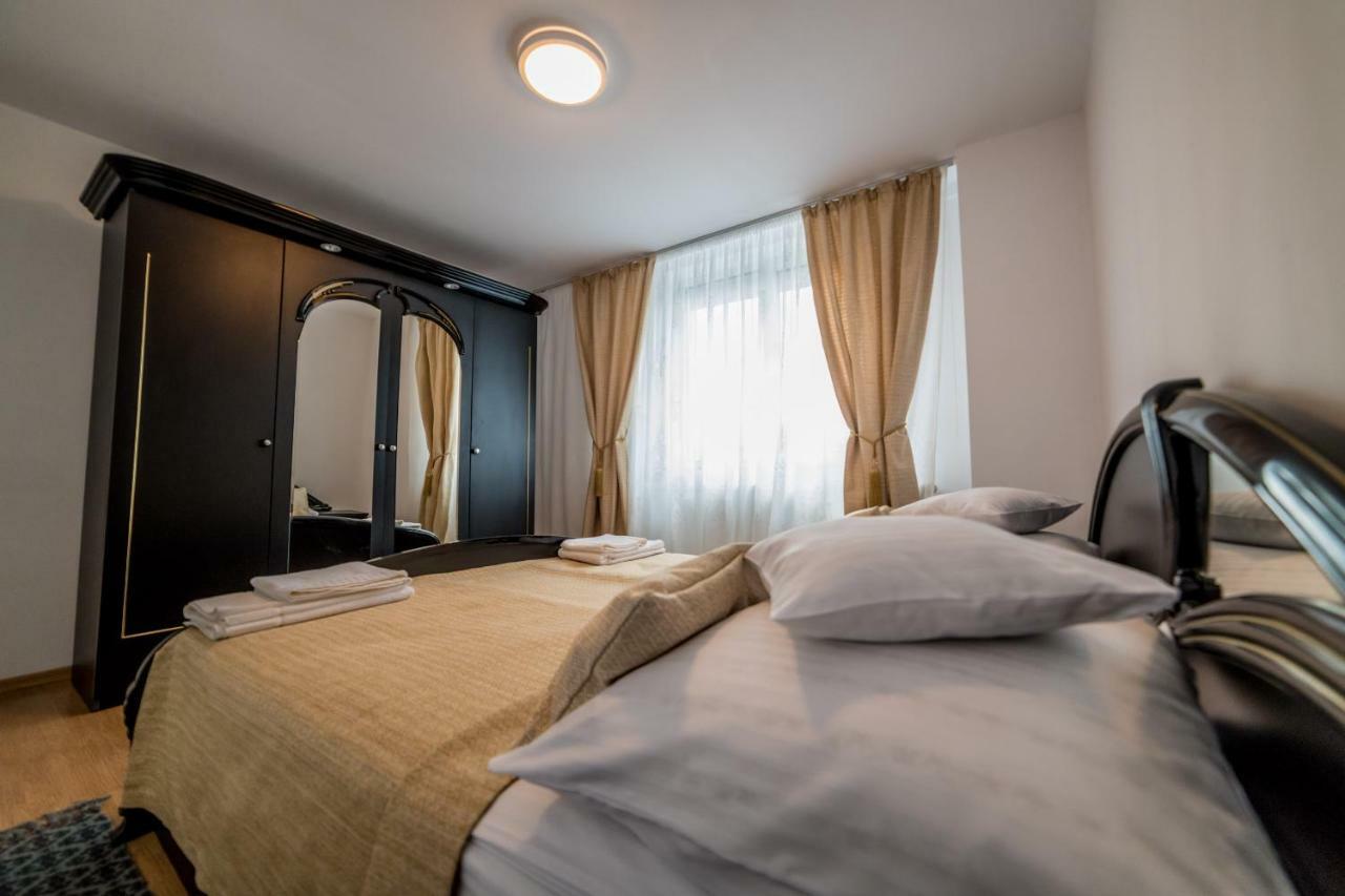 Apartmán Apartament Sorina Maria Deva Exteriér fotografie