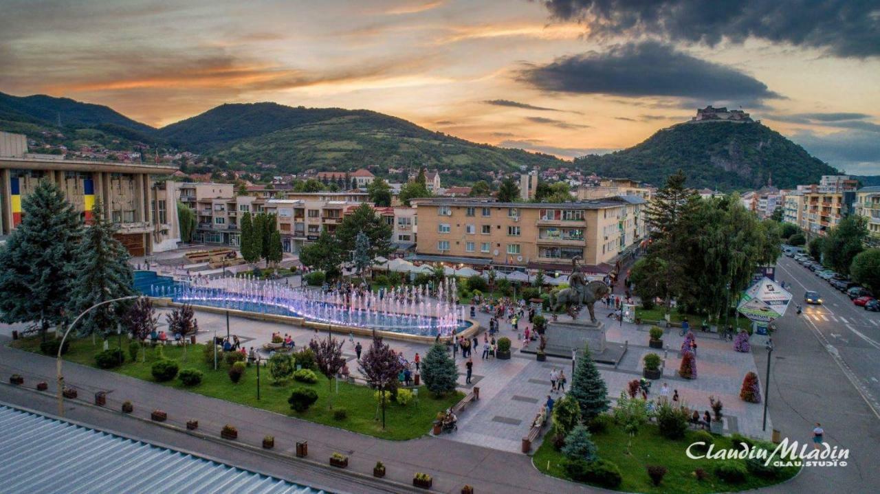 Apartmán Apartament Sorina Maria Deva Exteriér fotografie